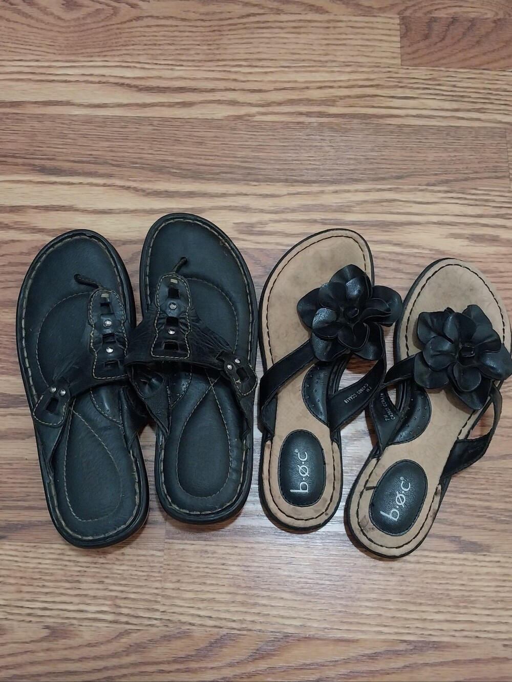 Born B.O.C Floral Flower Flip Flop Sandals Women Size 7 Black Thong Sandal